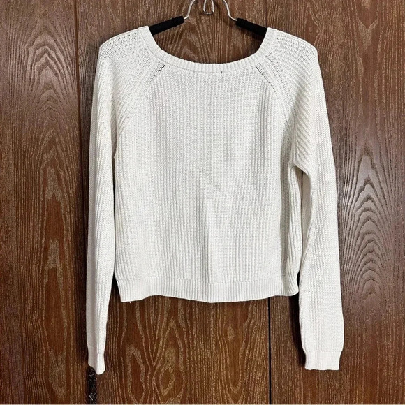 Forever 21 Women's Sweater Medium White Long Sleeve Cropped Knit Sweater - Picture 5 of 6